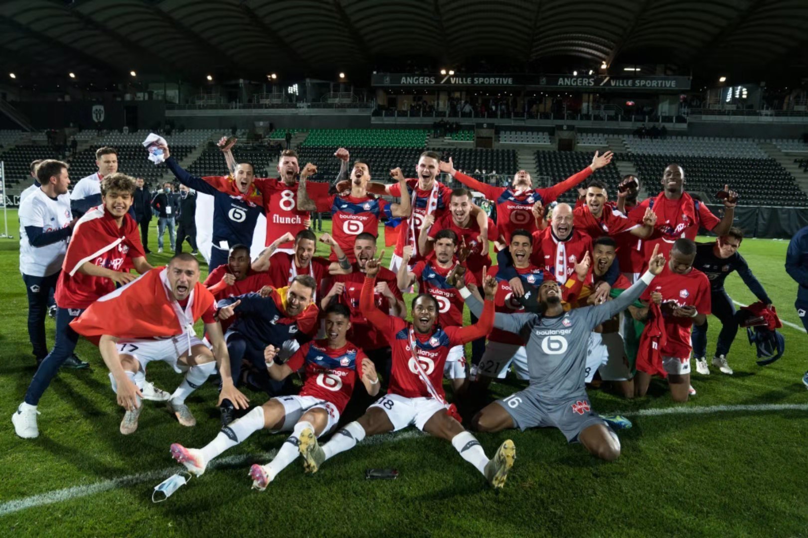 海雅百货楼宇保洁